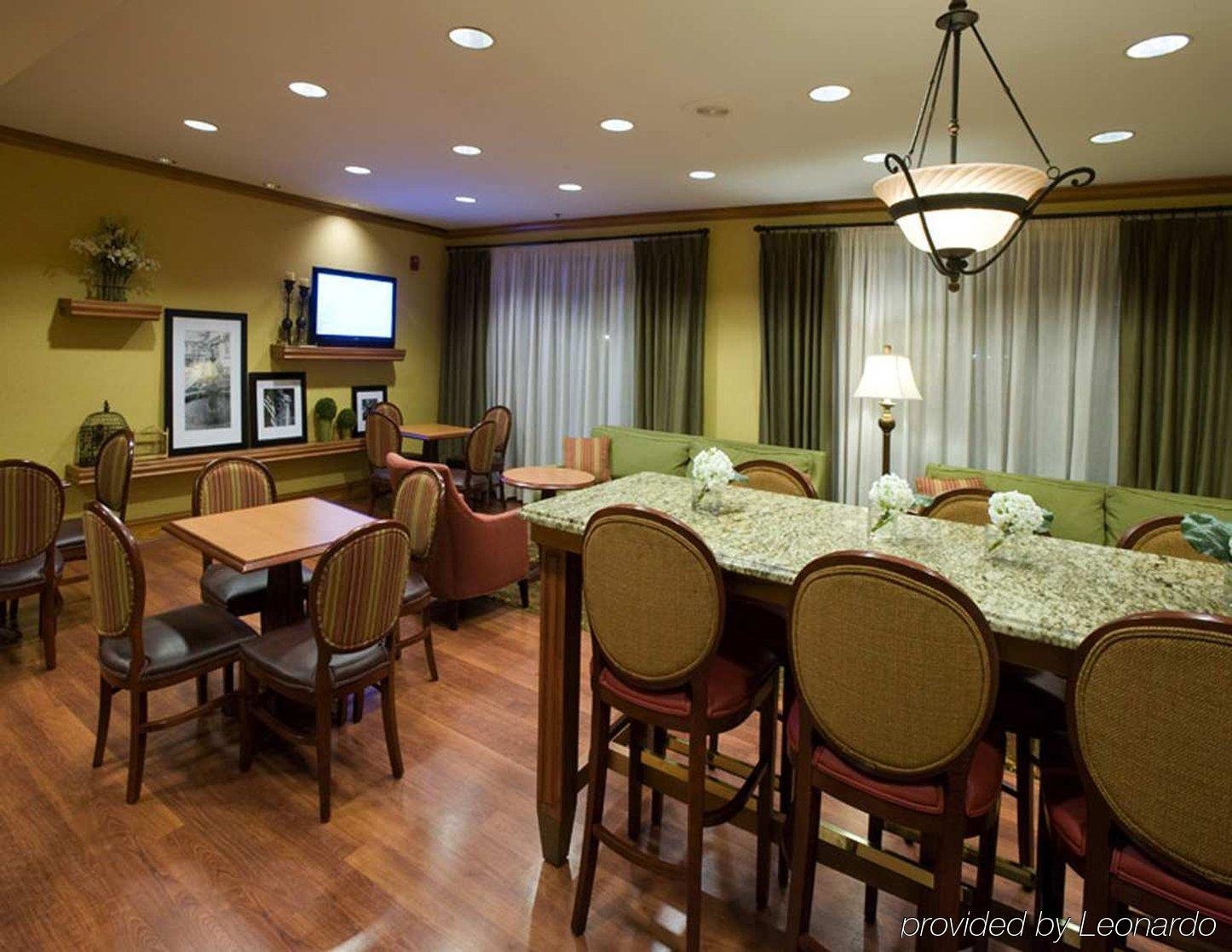 Hampton Inn Savannah-I-95-North Port Wentworth Restaurant photo